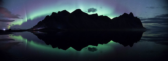 Vestrahorn aurora pano_adjb